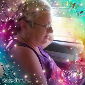 Meet your Posher, Becky